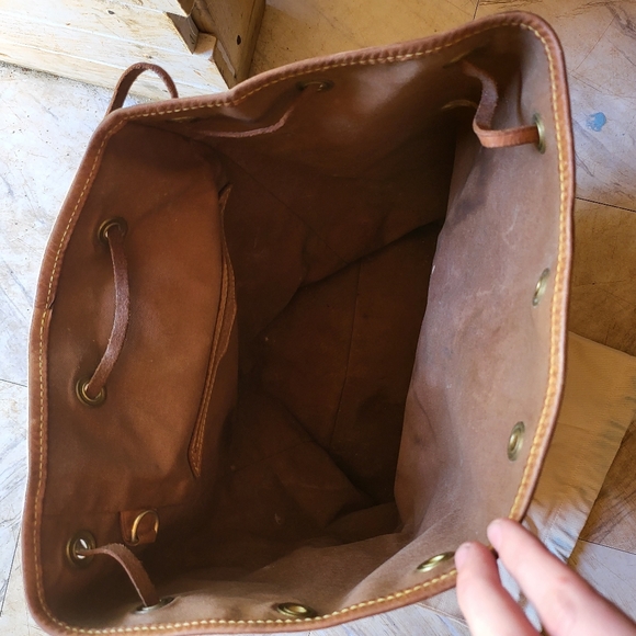 Backpack - Picture 5 of 5